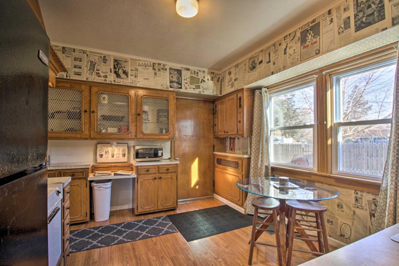 Cozy Appleton Getaway With Screened-In Porch And Yard! Esterno foto