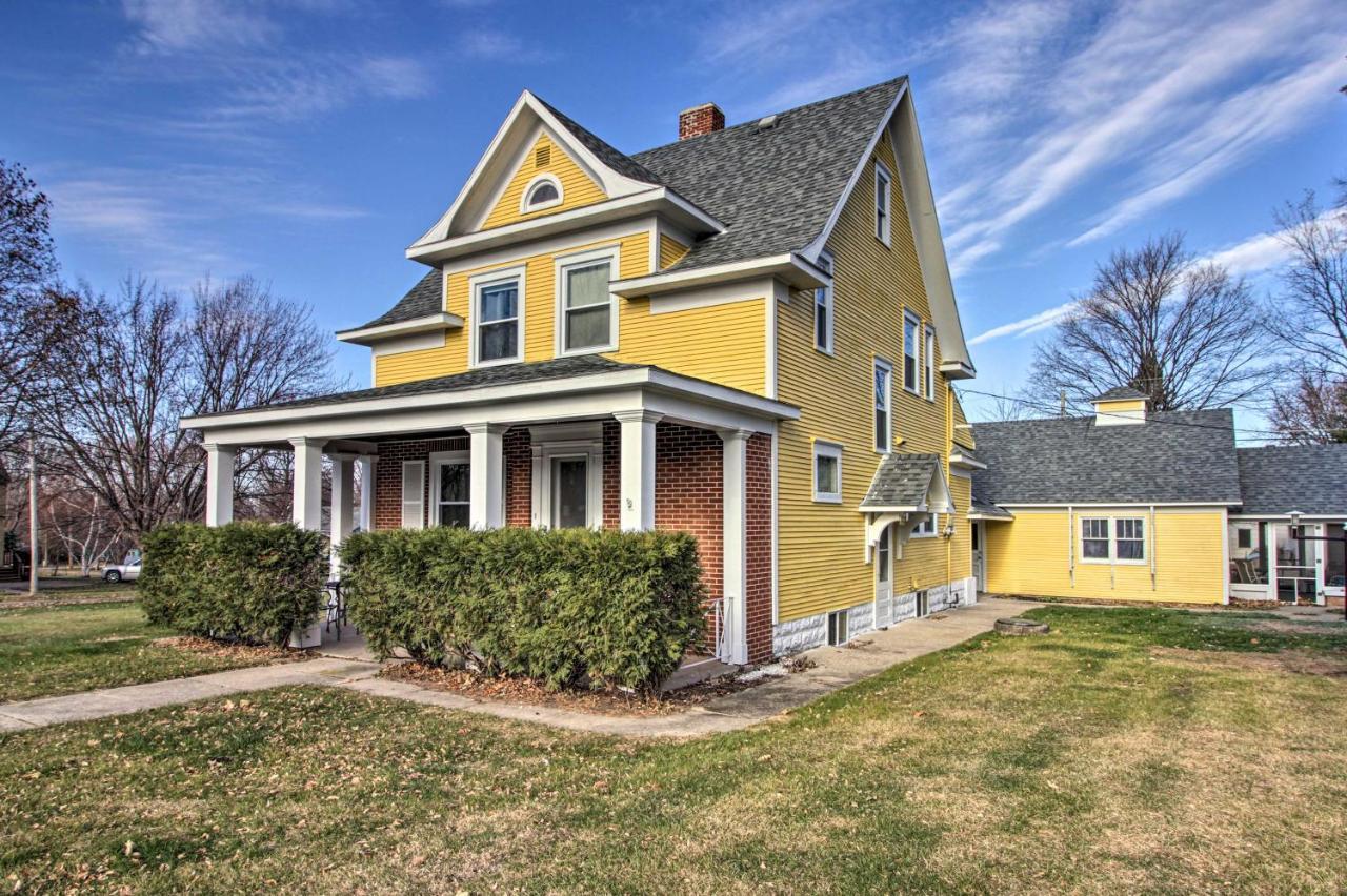 Cozy Appleton Getaway With Screened-In Porch And Yard! Esterno foto