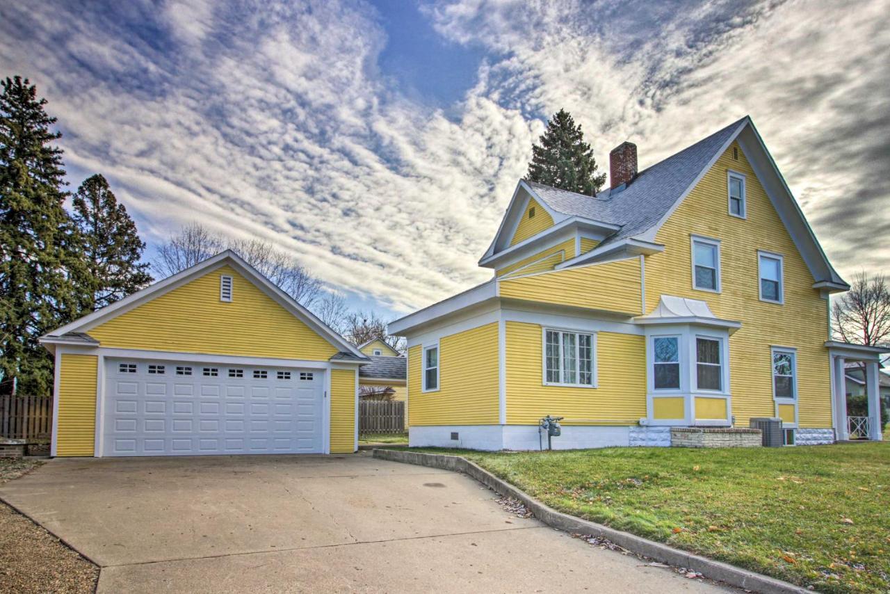 Cozy Appleton Getaway With Screened-In Porch And Yard! Esterno foto